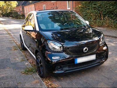 Gebraucht Smart ForFour Passion 71 PS (52 kW) 2015 Schwarz Kleinwagen
