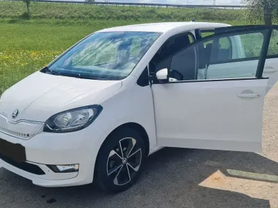 Gebraucht Skoda Citigo-e IV Style 61 kW (83 PS) 2020 Weiß Kleinwagen