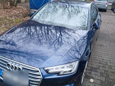 Blau Gebraucht 2019 Audi A4 Sport Kombi | 18.000 € (Etwas zu teuer)