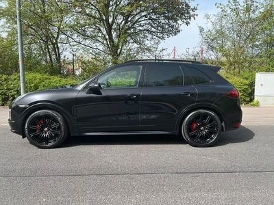 Porsche Cayenne GTS