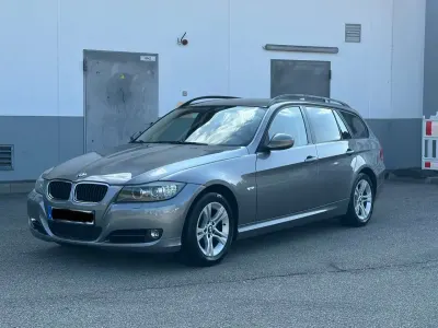 Gebraucht BMW 318 Comfort Edition 143 PS (105 kW) 2009 Kombi