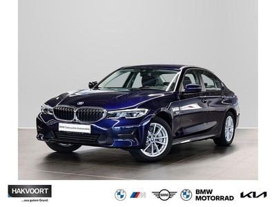 Gebraucht BMW 330e Advantage 252 PS (185 kW) 2022 Tansanitblau ii Limousine