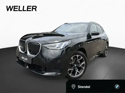 Gebraucht BMW X3 M Sport 197 PS (144 kW) 2025 Saphirschwarz (schwarz) SUV