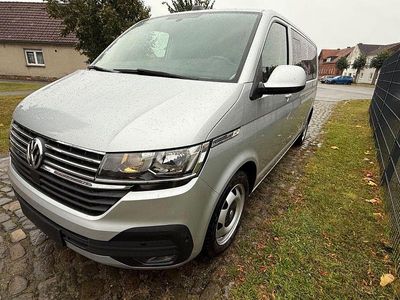 VW Caravelle