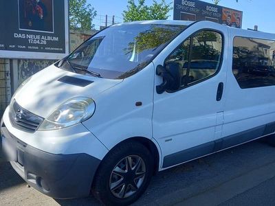 Usata Opel Vivaro 110 CV (80 kW) 2011 Monovolume