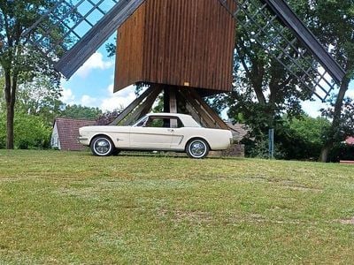 Gebraucht Ford V8 160 PS (117 kW) 1964 Weiß Coupé