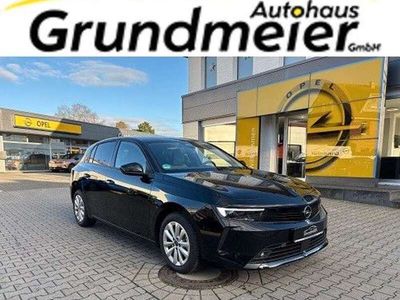Gebraucht Opel Astra Enjoy 110 PS (80 kW) 2023 Lackierung schwarz perla nera/ty (metallic) Limousine
