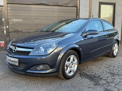 Usata Opel Astra GTC Innovation 140 CV (102 kW) 2008 Blu Coupé