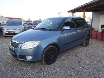 Używany Skoda Fabia Ambiente 86 KM (63 kW) 2008 Szary Sedan/Limuzyna