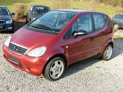 Occasion Mercedes A160 Classic 60 PK (44 kW) 2000 Rood Sedan
