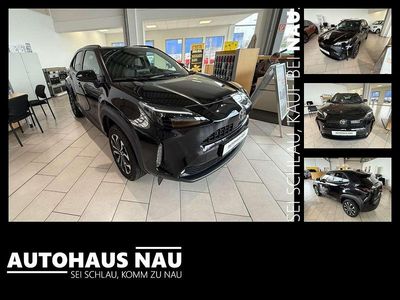 Neu Toyota Yaris Cross 131 PS (96 kW) 2025 Black mica / ink SUV