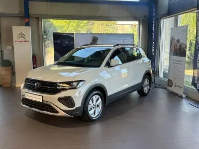 Gebraucht VW T-Cross Life 95 PS (69 kW) 2025 Beige SUV