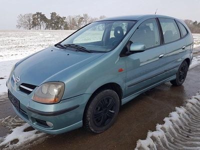 Gebraucht Nissan Almera Tino 136 PS (100 kW) 2001 Blau Van / Kleinbus
