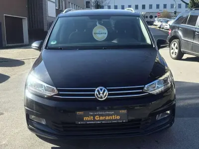 Gebraucht VW Touran Comfortline 150 PS (110 kW) 2016 Deep black perleffekt Van / Kleinbus