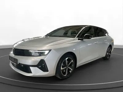 Gebraucht Opel Astra 131 PS (96 kW) 2025 Silber Kleinwagen