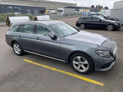 Mercedes E220