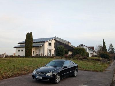 Gebraucht Mercedes CLK320 Avantgarde 218 PS (160 kW) 2003 Schwarz Coupé