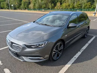 Gebraucht Opel Insignia Country Tourer Innovation 260 PS (191 kW) 2018 Grau Kombi