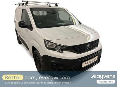 Gebraucht Peugeot Partner 131 PS (96 kW) 2023 Lackierung weiss icy Van / Kleinbus