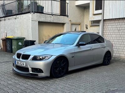 Silber Gebraucht 2005 BMW 330 M Sport Limousine | 6.000 € (Superpreis)