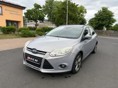 Gebraucht Ford Focus Champions Edition 116 PS (85 kW) 2013 Grau Limousine