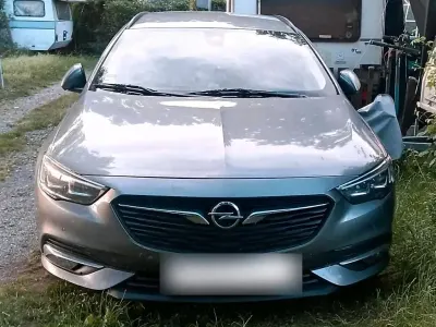 Gebraucht Opel Insignia 170 PS (125 kW) 2017 Silber Kombi