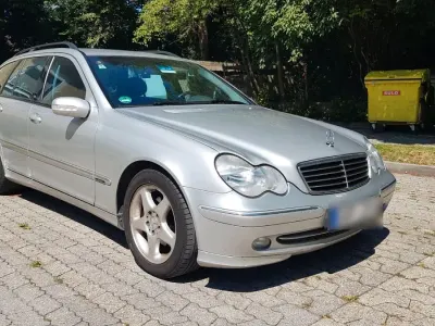 Gebraucht Mercedes C180 Avantgarde 143 PS (105 kW) 2004 Silber Limousine