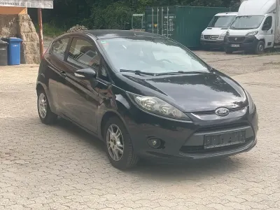 Gebraucht Ford Fiesta 96 PS (70 kW) 2010 Schwarz Kleinwagen