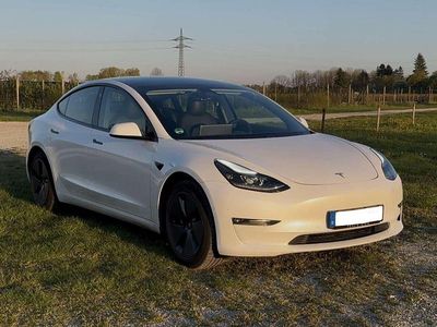 Usado Tesla Model 3 Long Range AWD 324 kW (441 HP) 2021 Branco Sedan