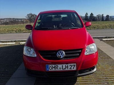 Gebraucht VW Fox 55 PS (40 kW) 2005 Rot Kleinwagen