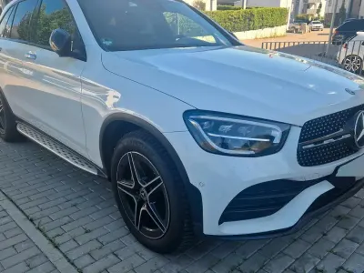 Gebraucht Mercedes GLC200 AMG line 163 PS (119 kW) 2020 Weiß SUV