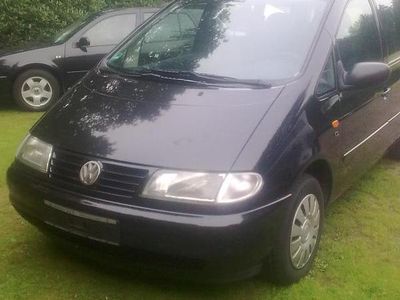 Gebraucht VW Sharan 116 PS (85 kW) 1997 Schwarz metallic Van / Kleinbus