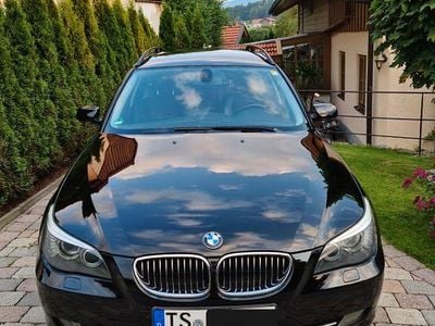 Gebraucht BMW 530 Sport Line 235 PS (172 kW) 2007 Schwarz Kombi
