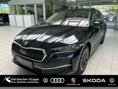 Neu Skoda Octavia 150 PS (110 kW) 2026 Blackmagic perleffekt Kombi