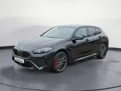 Usata BMW 120 M Sport 150 CV (110 kW) 2025 Nero Utilitaria
