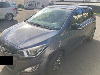 gebraucht Hyundai i20 TÜV Neu