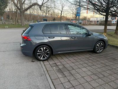 Gebraucht VW Golf VII 150 PS (110 kW) 2021 Grau Kleinwagen