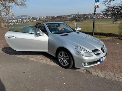 Gebraucht Mercedes SLK200 184 PS (135 kW) 2009 Silber Cabrio