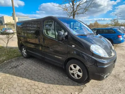 Gebraucht Renault Trafic 2008 Schwarz Van / Kleinbus