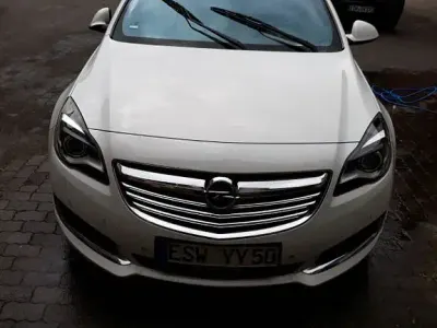 Gebraucht Opel Insignia Eco 194 PS (142 kW) 2013 Weiß Kombi
