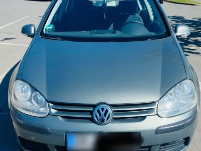 Gebraucht VW Golf V 80 PS (58 kW) 2004 Grün Kleinwagen