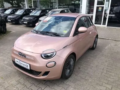 Used Fiat 500e 86 kW (118 HP) 2023 Gold Sedan