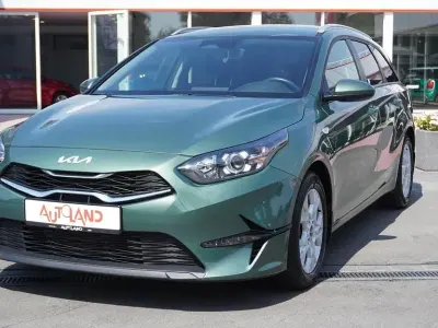 Gebraucht Kia Ceed Sportswagon 140 PS (102 kW) 2025 Grün Kombi