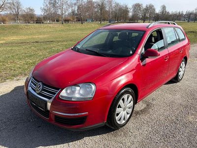 Gebraucht VW Golf VI 102 PS (75 kW) 2009 Rot Kleinwagen