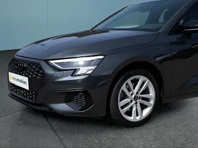 Gebraucht Audi A3 Sportback 110 PS (80 kW) 2022 Grau Kleinwagen