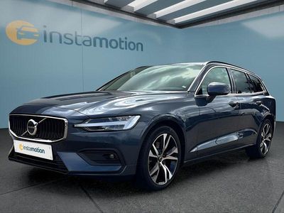 Gebraucht Volvo V60 Core 163 PS (119 kW) 2024 Blau Kombi