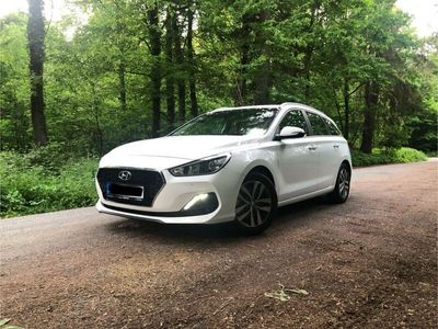 gebraucht Hyundai i30 1.0 T-GDI Trend Trend