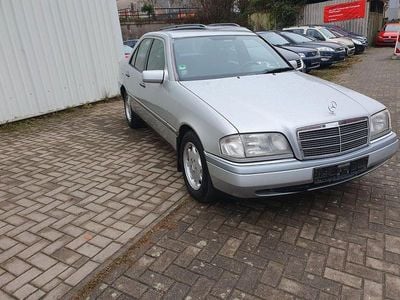 Gebraucht Mercedes C220 Elegance 150 PS (110 kW) 1994 Silber Limousine