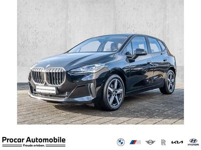 Gebraucht BMW 218 Active Tourer Luxury Line 150 PS (110 kW) 2022 Schwarz Van / Kleinbus