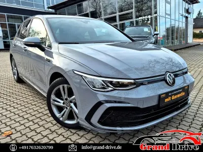Gebraucht VW Golf VIII R-line 150 PS (110 kW) 2024 Grau Limousine